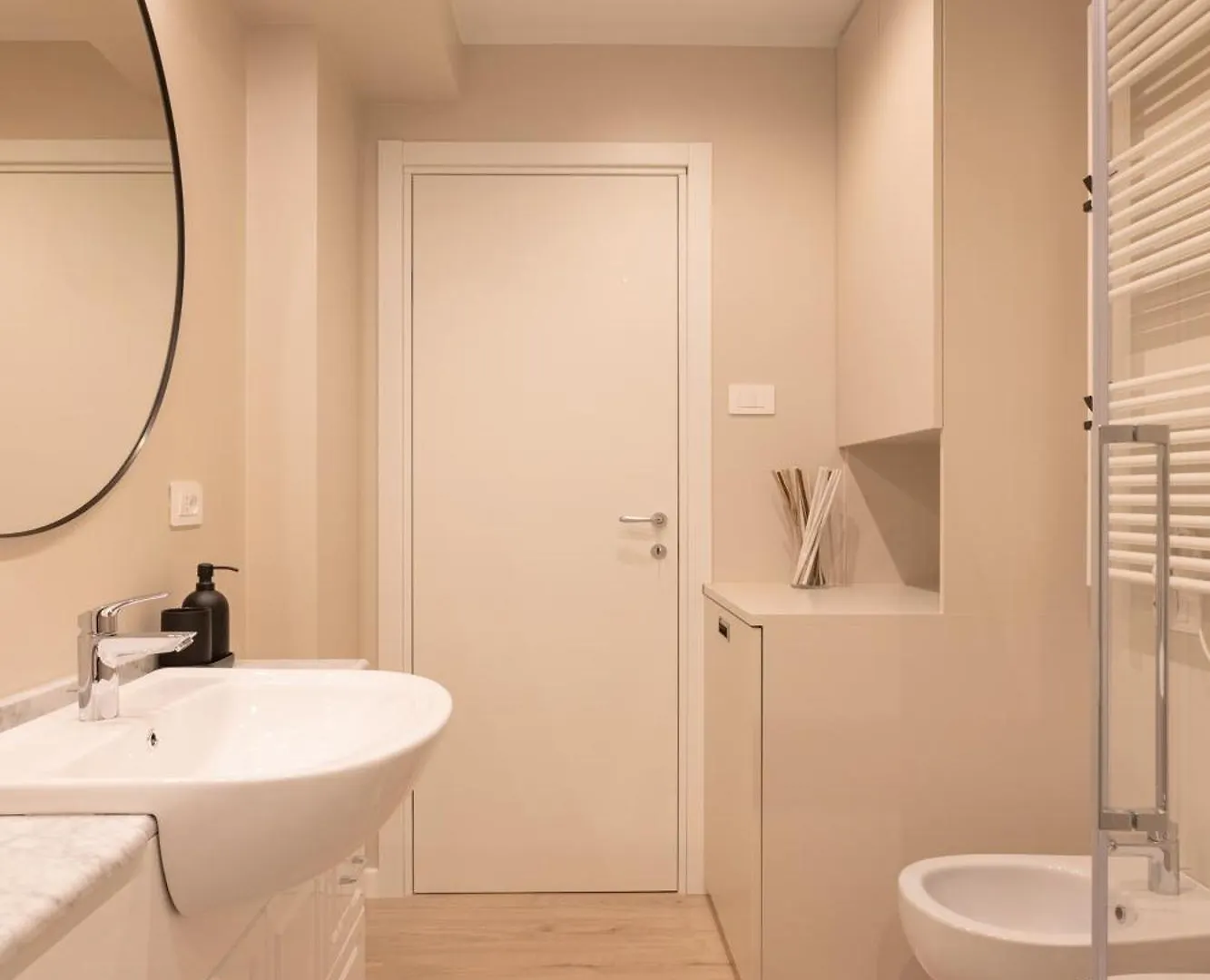 Wonderful 2 Bedrooms Fiera Area - Mirable Pm Milano