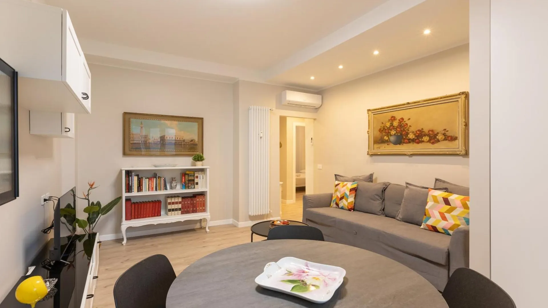 Wonderful 2 Bedrooms Fiera Area - Mirable Pm Milano Daire