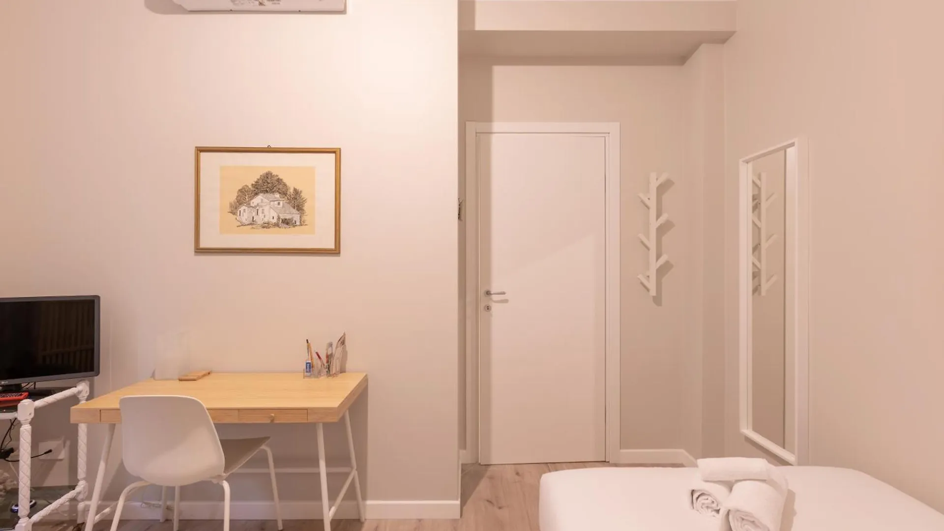 Wonderful 2 Bedrooms Fiera Area - Mirable Pm Milano 0*,
